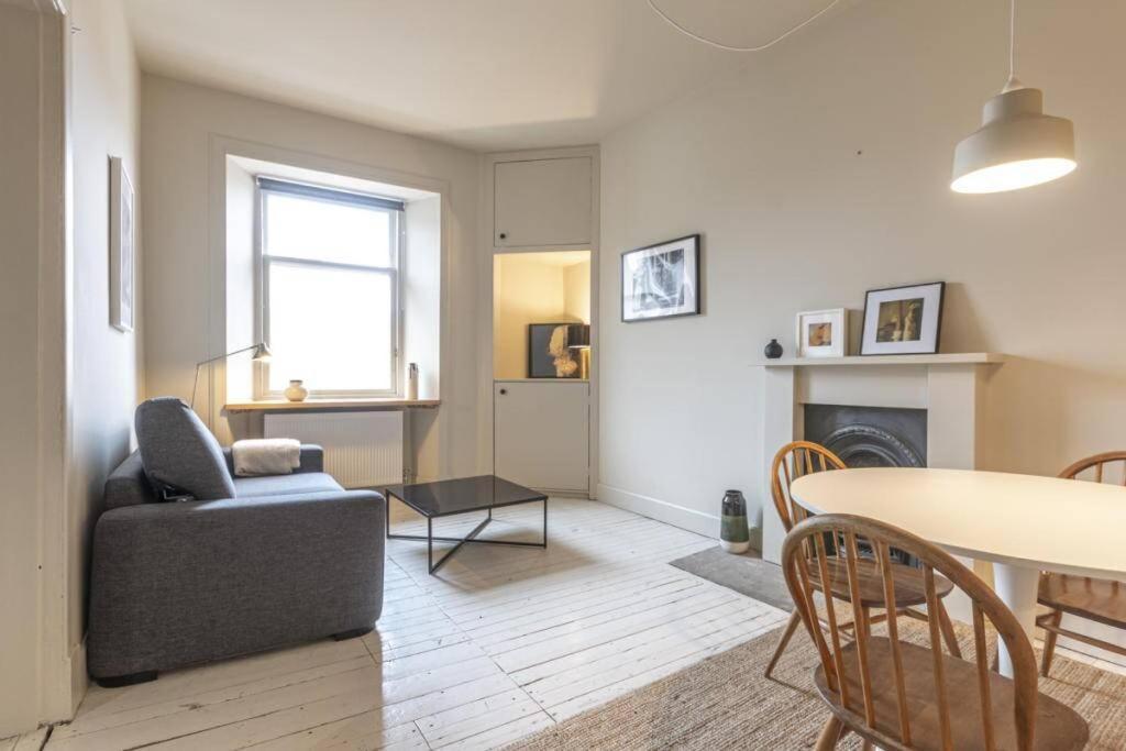 The Perfect Home On Royal Mile Edinburgh Exterior foto